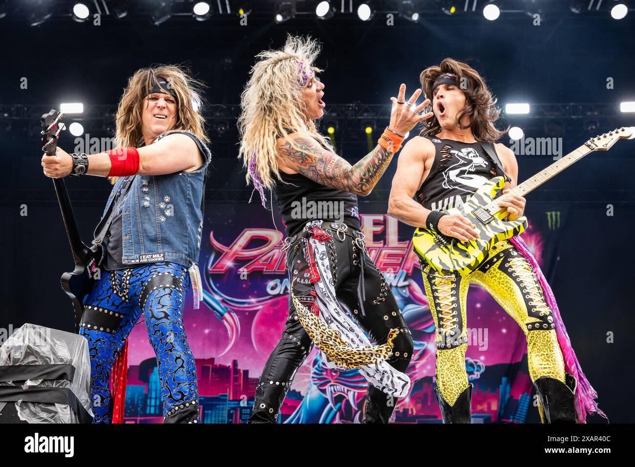 Steel Panther trat live beim Sweden Rock Festival 2024 auf Stockfoto