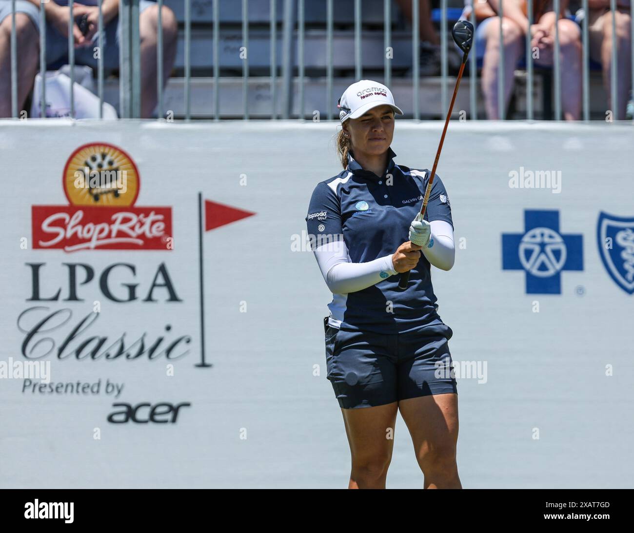 Galloway, NJ, USA. Juni 2024. Stephanie Kyriacou aus Australien reiht ihren Abschlag während des ShopRite LPGA Classic in Galloway, NJ, ein Mike Langish/CSM (Credit Image: © Mike Langish/Cal Sport Media) (Credit Image: © Mike Langish/Cal Sport Media). Quelle: csm/Alamy Live News Stockfoto