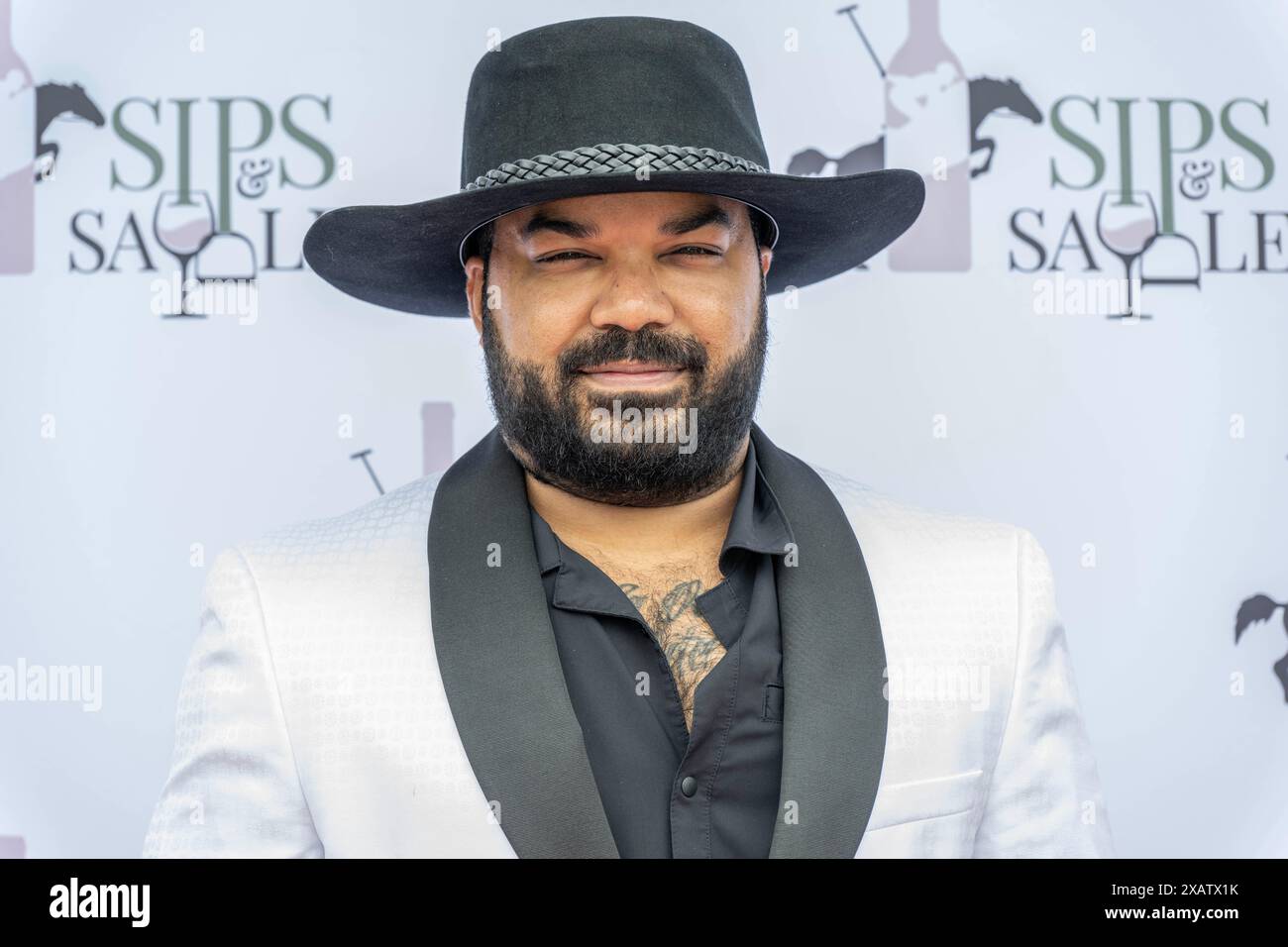 Los Angeles, USA. Juni 2024. Schauspieler Adrian Dev nimmt an der Feier des National Rose Day Teil, einer Polo-Veranstaltung im will Rogers SHP, Los Angeles, CA, 8. Juni 2024 Credit: Eugene Powers/Alamy Live News Stockfoto