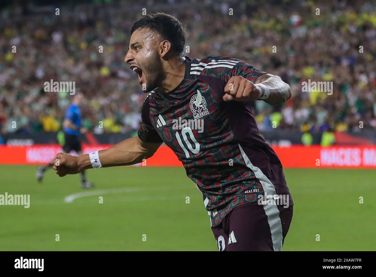 College Station, Texas, USA. Juni 2024. Der Mexikaner ALEXIS VEGA (10) feiert, nachdem er das erste Tor des Spiels im zweiten Halbjahr 2024 im Kyle Field in College Station erzielt hat. (Kreditbild: © Brian McLean/ZUMA Press Wire) NUR REDAKTIONELLE VERWENDUNG! Nicht für kommerzielle ZWECKE! Stockfoto