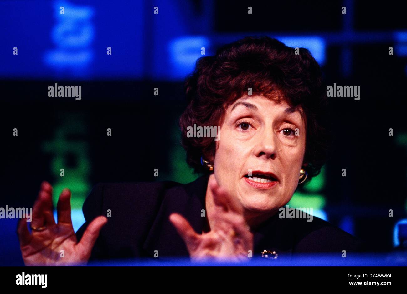 Gillian Shephard sprach auf einer konservativen Pressekonferenz in London, Großbritannien. März 1997 Stockfoto