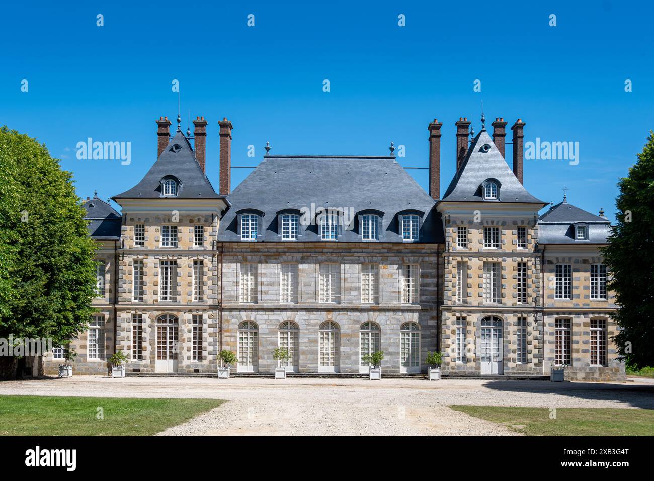 Außenansicht der Burg Saint-Jean de Beauregard, erbaut im 17. Jahrhundert und im Département Essonne in der Region Ile-de-France Stockfoto