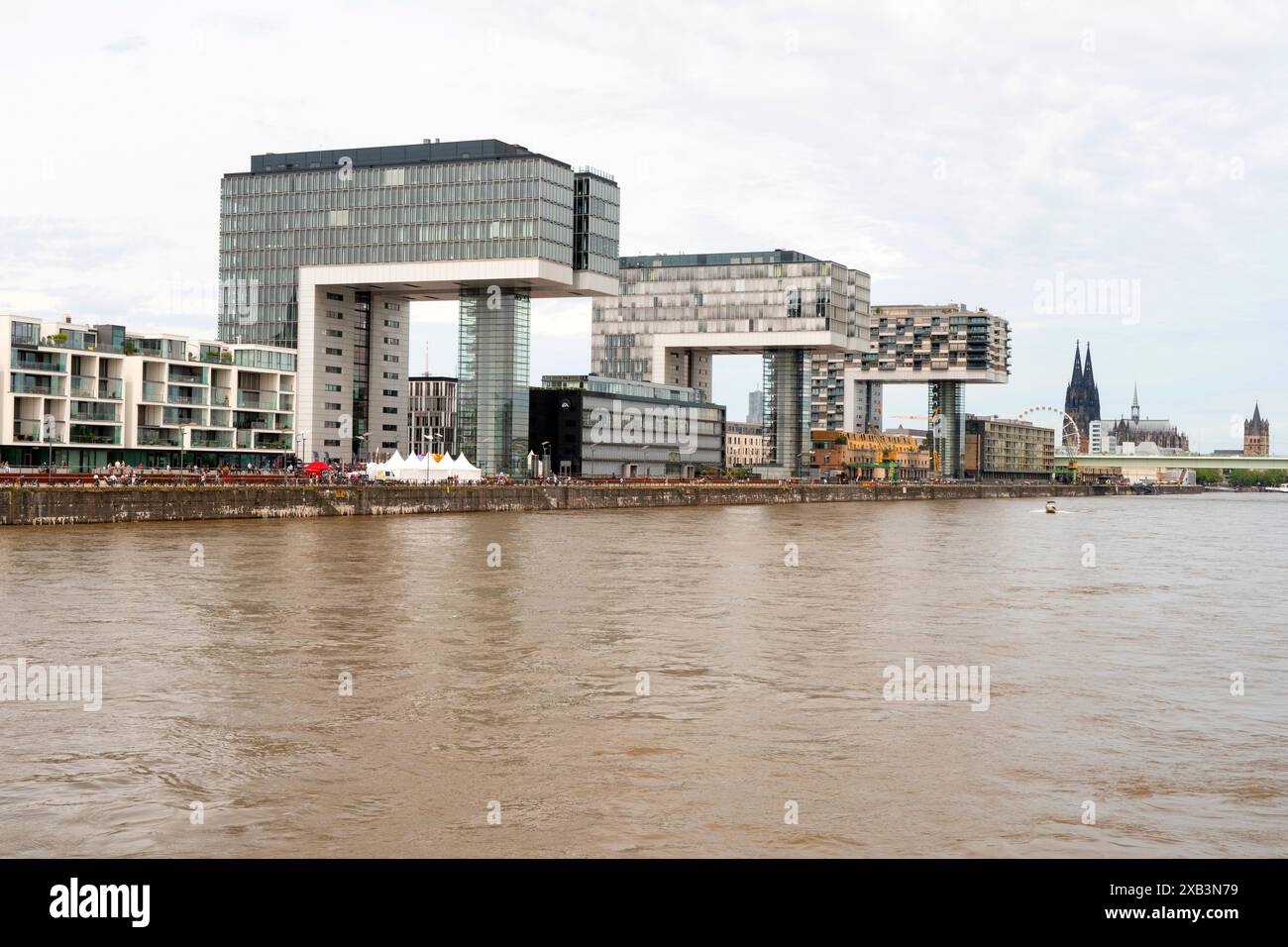 Die Kranhäuser vom Rhein, Köln, Deutschland Stockfoto