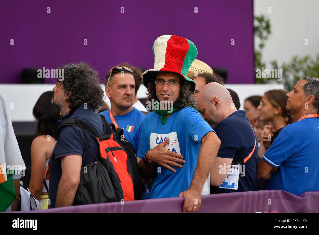 Rom, Italien. Juni 2024. Italienische Fans am 2. Tag der European Athletics 08. Juni 2024 im Olimpic Stadium in Rom Credit: Independent Photo Agency/Alamy Live News Stockfoto