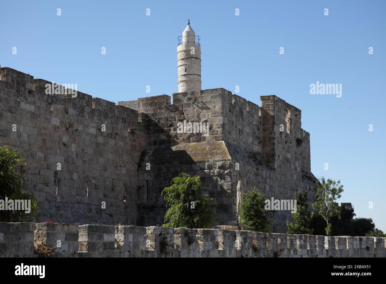 Davidsturm oder Davids Zitadelle und das berühmte Moscheminarett, das auf dem Berg Zion in der Altstadt Jerusalems thront Stockfoto