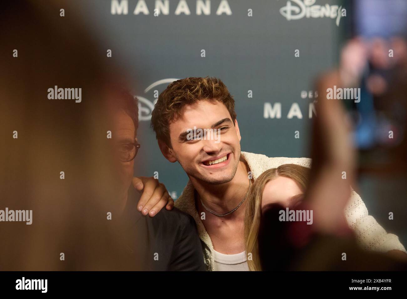 Gabriel Guevara nimmt am 6. Oktober 2024 am Fotoruf der neuen Disney-Serie „Desde el Manana“ in Madrid Teil. (Foto: Hazhard Espinoza Vallejos/NurPhoto) Credit: NurPhoto SRL/Alamy Live News Stockfoto