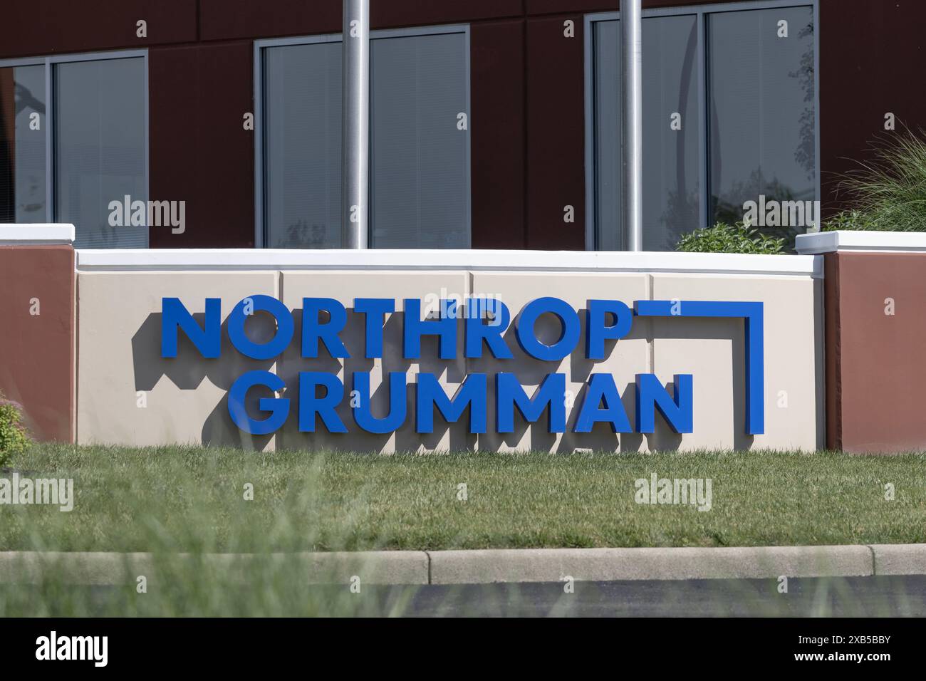 Beavercreek - 31. Mai 2024: Northrop Grumman Produktionszentrum. Northrop Grumman produziert fortschrittliche Verbundstrukturen für Luft- und Raumfahrt und Verteidigung. Stockfoto