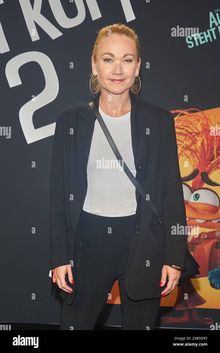 Lisa Maria Potthoff - Kinopremiere von allen STEHT KOPF 2 im Kino der Kulturbrauerei in Berlin am 10.06.2024. Premiere alles STEHT KOPF 2 *** Lisa Maria Potthoff Kinopremiere von alles STEHT KOPF 2 in der Kulturbrauerei Berlin am 10 06 2024 Premiere alles STEHT KOPF 2 Stockfoto