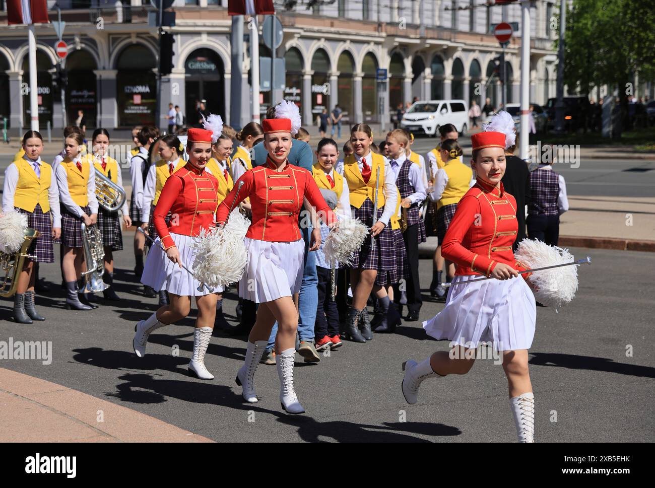 Am 4. Mai 1990 verkündete Lettland seine Unabhängigkeit von der UdSSR nach Jahrzehnten der sowjetischen Besatzung, und dieses Datum wird immer gefeiert. Stockfoto