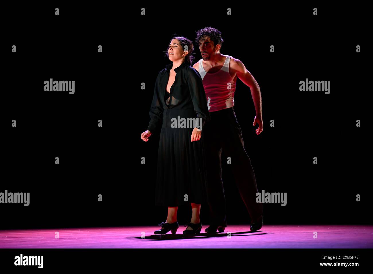 LONDON, GROSSBRITANNIEN. Juni 2024. Flamenco Festival 2024 - Fandango! Ist ein Meisterwerk aus einem perfekten Duo, das von dem Choreografen David Coria und Sänger David Lagos im Sadler's Wells Theatre in London, Großbritannien, gegründet wurde. Quelle: Siehe Li/Picture Capital/Alamy Live News Stockfoto