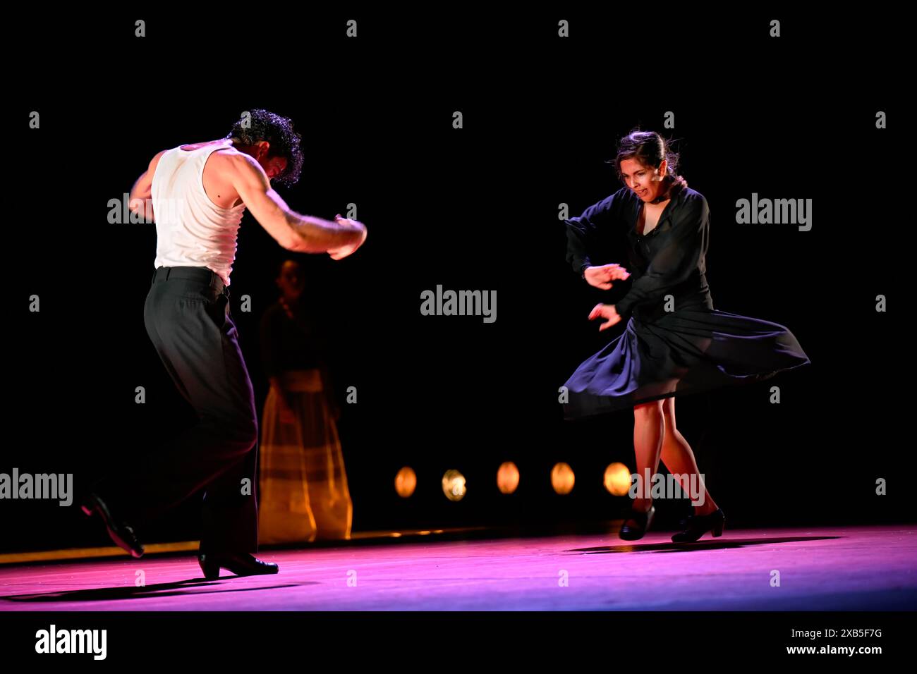 LONDON, GROSSBRITANNIEN. Juni 2024. Flamenco Festival 2024 - Fandango! Ist ein Meisterwerk aus einem perfekten Duo, das von dem Choreografen David Coria und Sänger David Lagos im Sadler's Wells Theatre in London, Großbritannien, gegründet wurde. Quelle: Siehe Li/Picture Capital/Alamy Live News Stockfoto