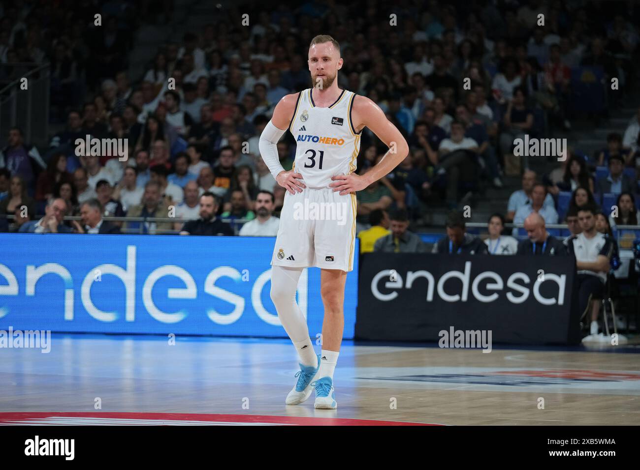 Madrid, Spanien. Juni 2024. Dzanan Musa von Real Madrid während des Liga ACB Endesa Final Basketballspiels zwischen Real Madrid und UCAM Murcia am 10. Juni 2024 im Wizink Center in Madrid, Spanien. (Foto: Oscar Gonzalez/SIPA USA) Credit: SIPA USA/Alamy Live News Stockfoto