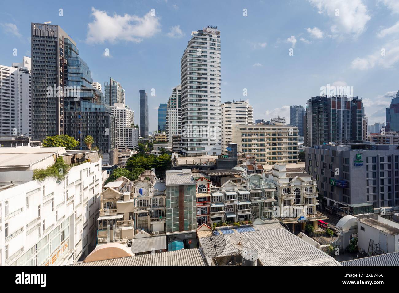 Wolkenkratzer und Appartements, Bangkok, Thailand Stockfoto
