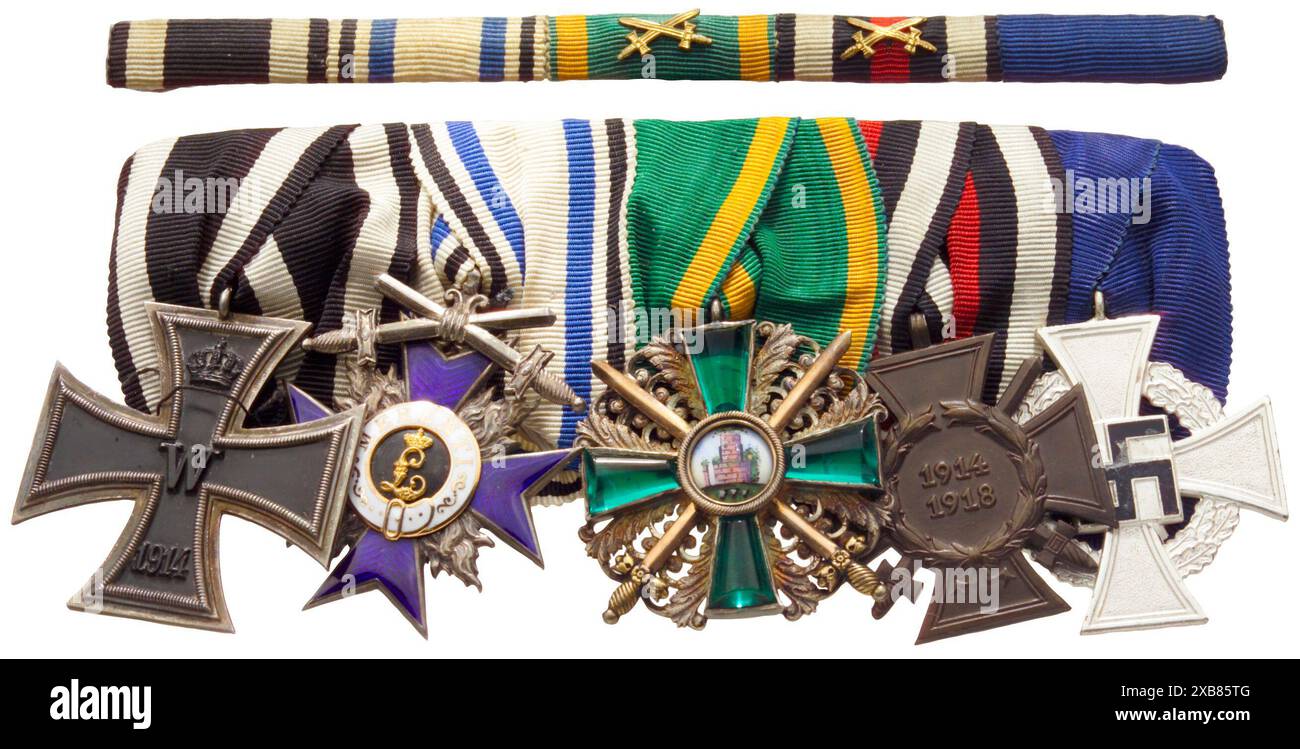 Medaillen und Orden, Militärorden, Ritterkreuz, 20. Jahrhundert, EIGENSCHAFT FREIGEGEBEN Stockfoto