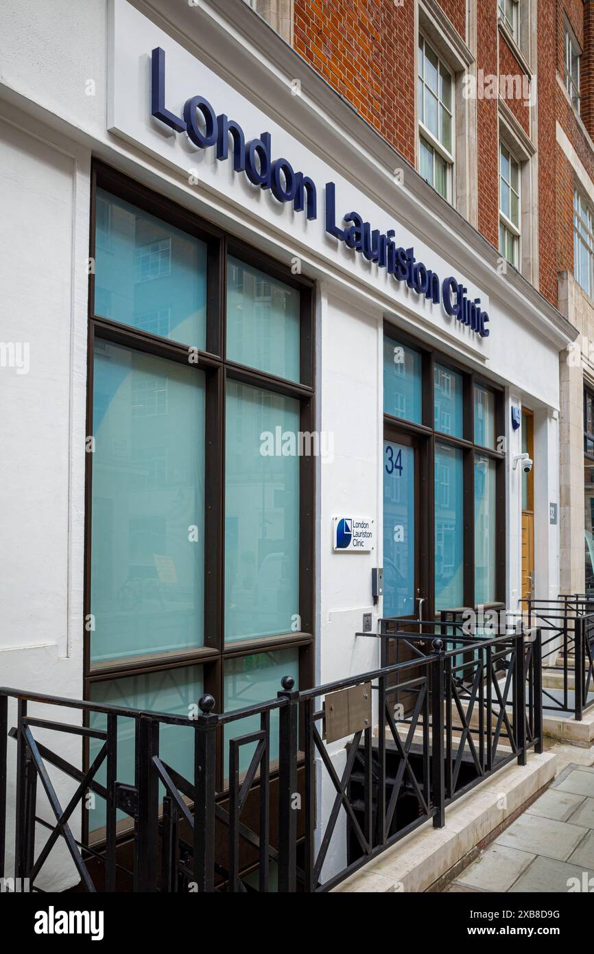 London Lauriston Clinic Medical Centreat 34 Great Titchfield St., Fitzrovia, London. Die London Lauriston Clinic ist eine private ambulante Gesundheitsklinik. Stockfoto