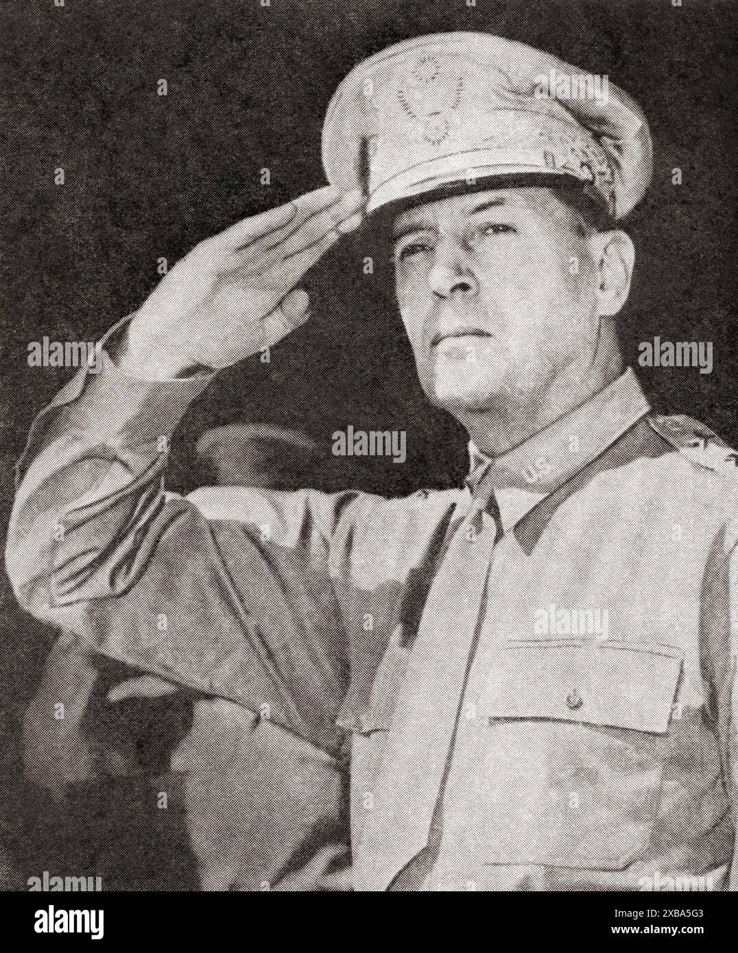 Douglas MacArthur, 1880–1964. Amerikanischer Militärführer und General der Armee für die Vereinigten Staaten. Aus dem Krieg in Bildern 3. Jahr Stockfoto