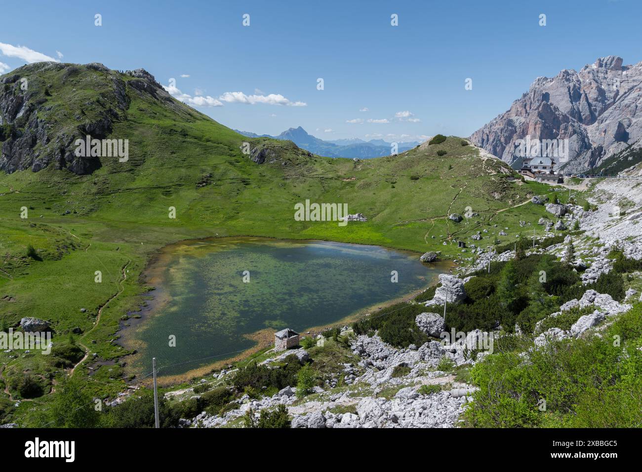 Valparola Pass im Sommer in den Dolomiten, Italien Stockfoto