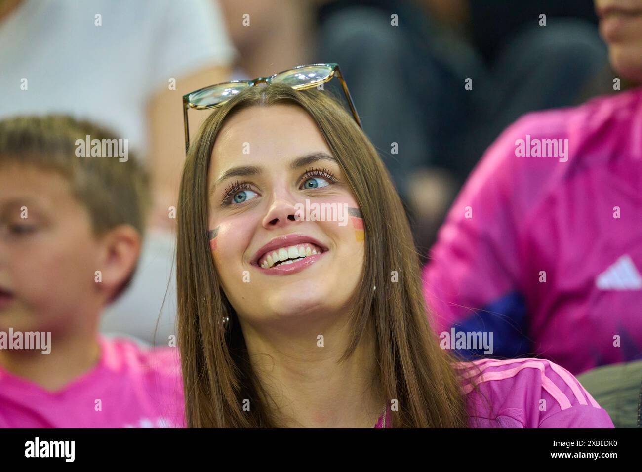 DFB-Fan im Freundschaftsspiel DEUTSCHLAND - GRIECHENLAND 2-1 in Vorbereitung auf die Europameisterschaft 2024 am 3. Juni 2024 in Nürnberg. Fotograf: Peter Schatz Stockfoto