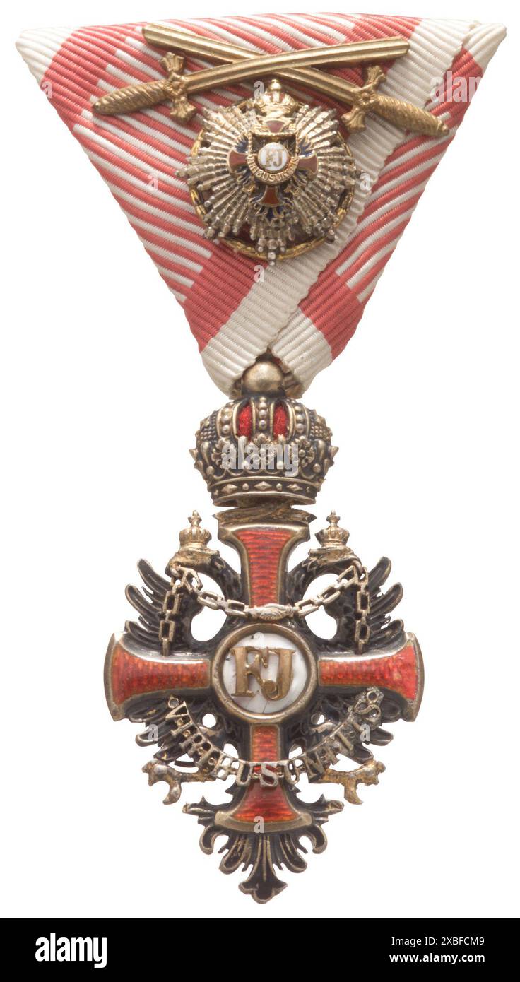 Medaillen und Dekorationen, Ritterorden, Ritterkreuz, 20. Jahrhundert, EIGENTUM FREIGEGEBEN Stockfoto