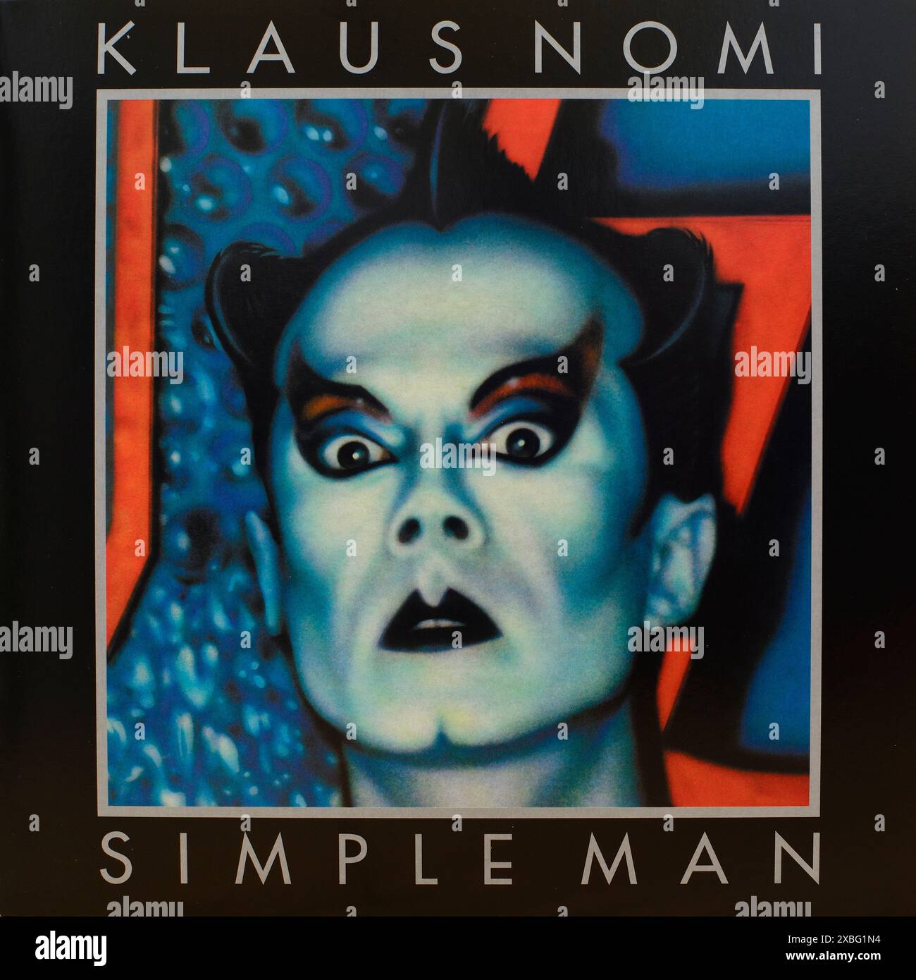 Plattencover aus Vintage-Vinyl. Klaus Nomi-Einfacher Mann 1982 Stockfoto