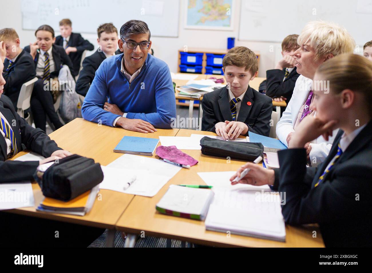 premierminister-rishi-sunak-besucht-die-john-whitgift-academy-in
