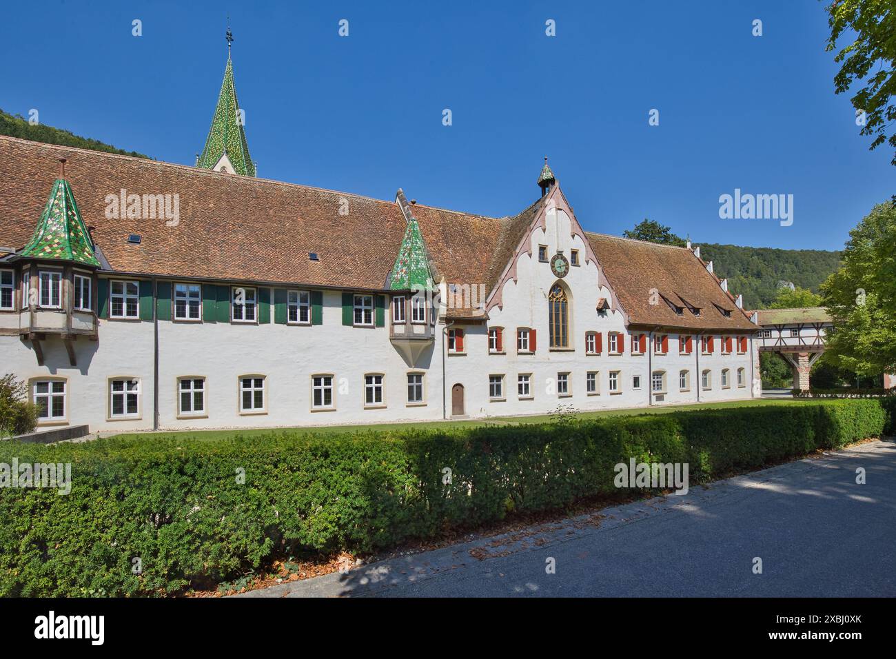 Historisches und religiöses Gebäude des Klosters Blaubeuren in Deutschland. Stockfoto