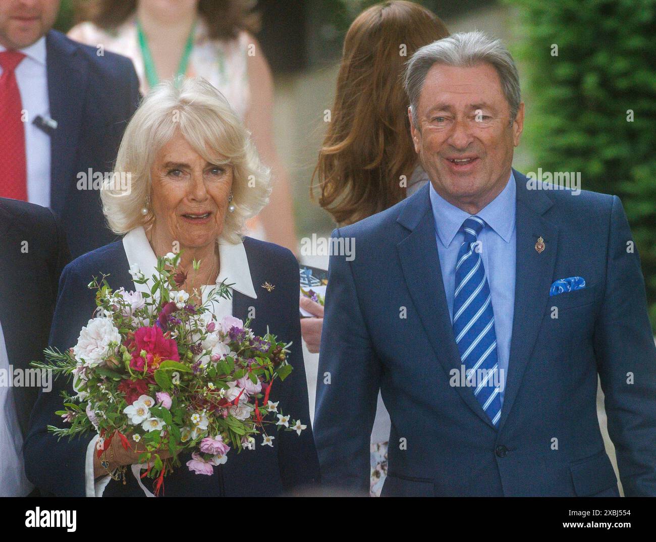 London, Großbritannien. Juni 2024. Königin Camilla unterhält sich mit