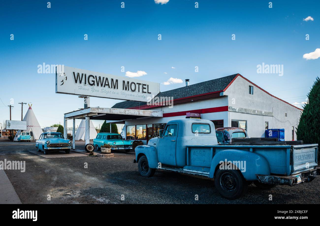 Der Wigwam Motels, auch bekannt als 'Wigwam Dörfer', ist ein Motel Kette in den USA während der 1930er und 1940er Jahre. Die Zimmer sind integriert. Stockfoto