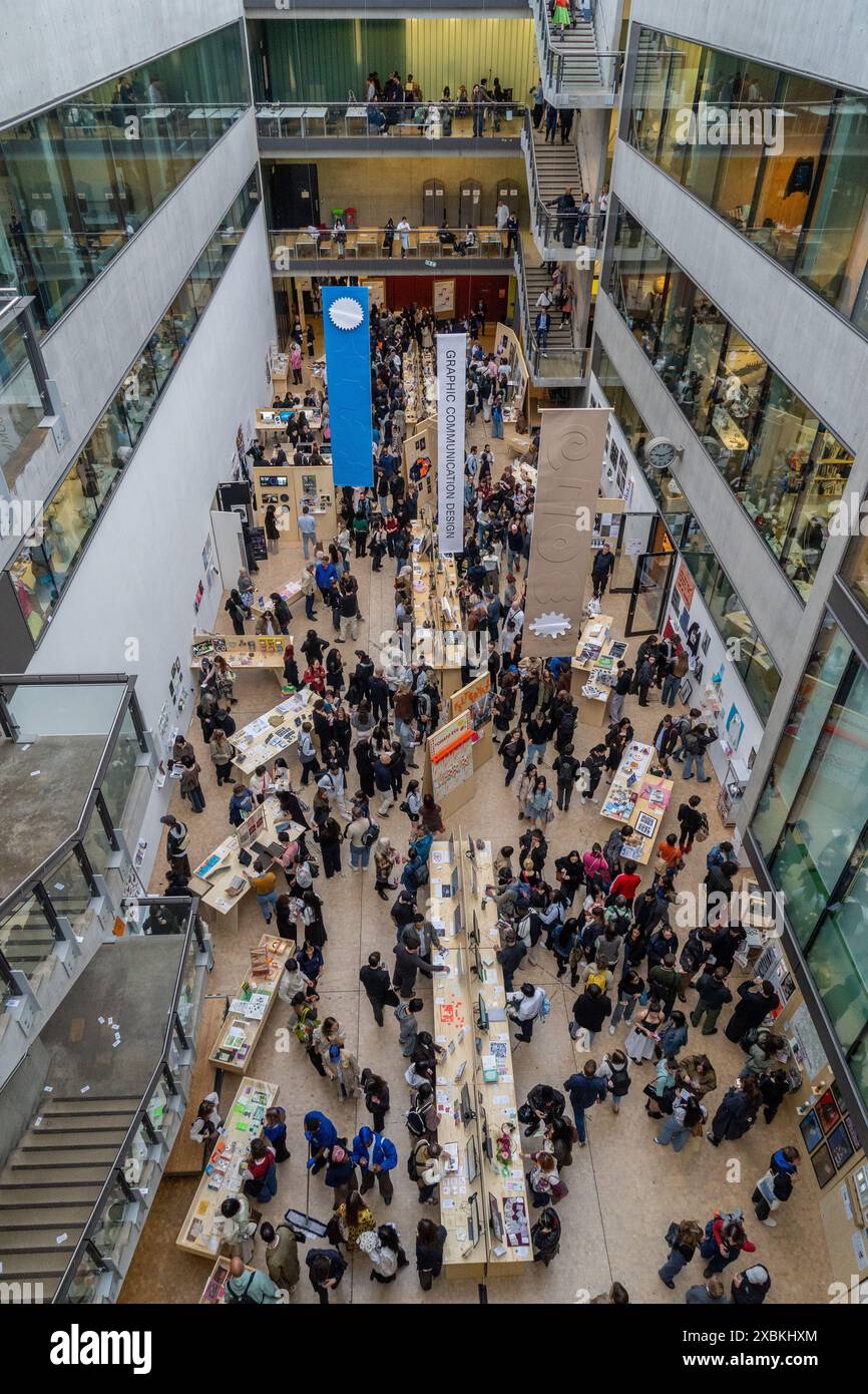 Central Saint Martin's Degree Abschlussshows an der University of the Arts London, UAL, England, UK Stockfoto