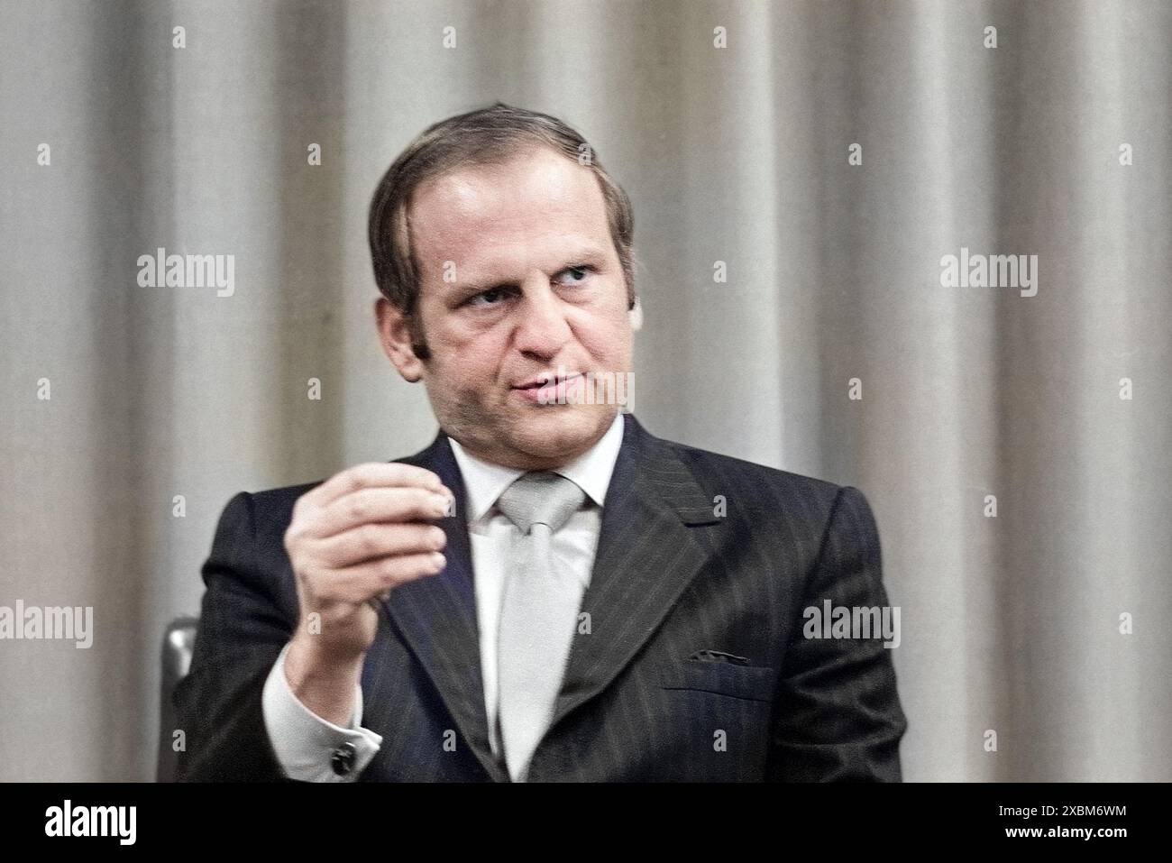 Lee A. Iacocca, Präsident der Ford Motor Company, Kopf-und-Schultern-Porträt während des Interviews, Thomas J. O'Halloran, U.S. News & World Report Magazine Photograph Collection, 26. Januar 1971 Stockfoto