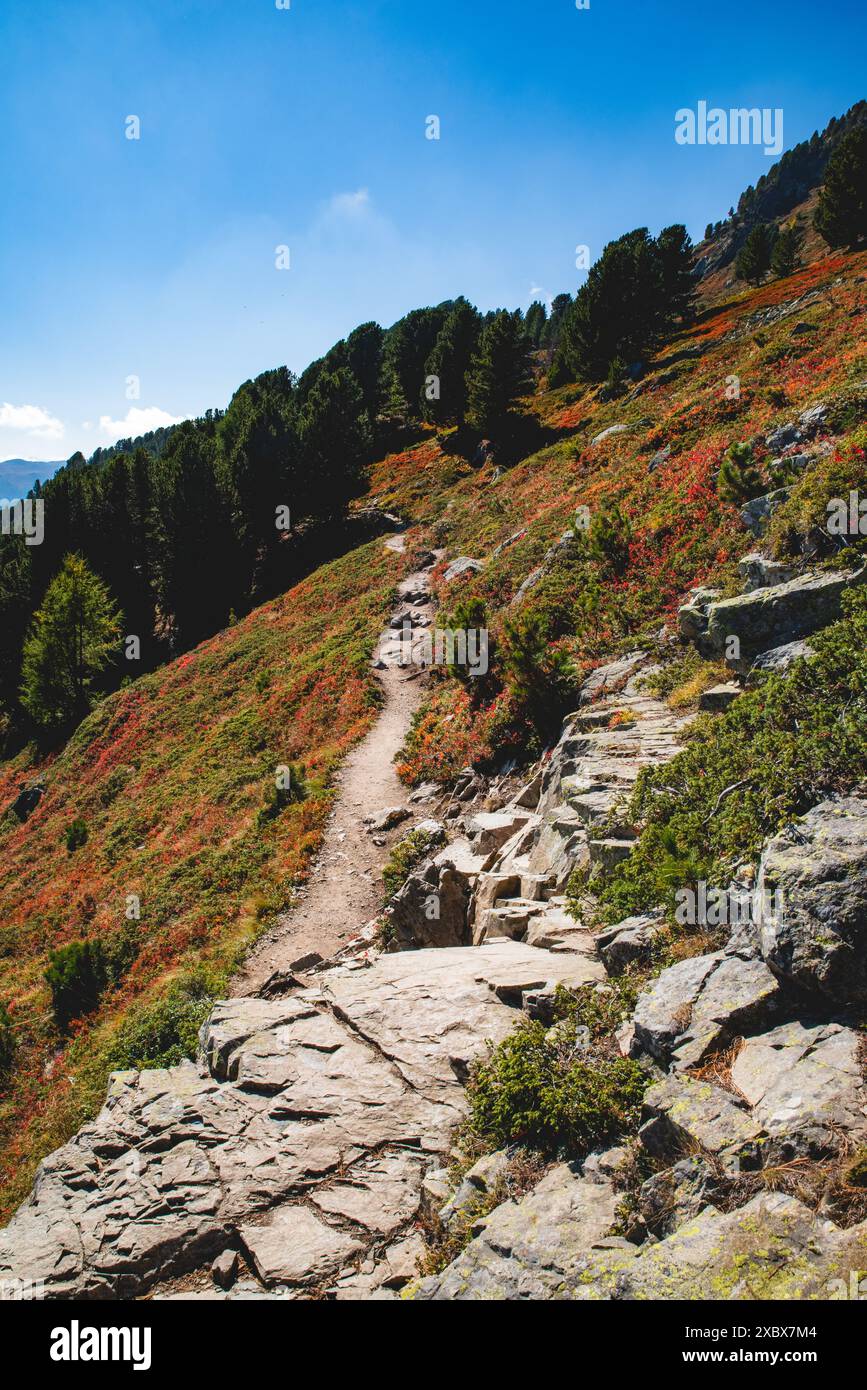 südtirol, reschensee, italien, alpen, Landschaft, Natur, Herbst, Alpenblick, Ressia, reschenpass Stockfoto