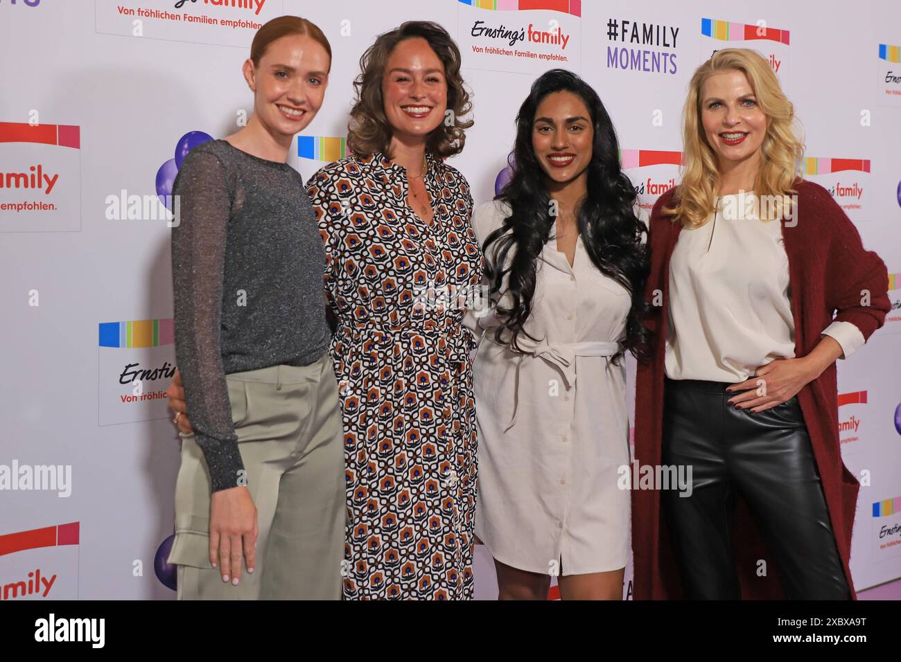 Sandra Hunke, Saskia Grimm, Sayana Ranjan, Tanja Buelter bei der Ernstings Family Fashion Show in Hamburg im Atlantic Hotel. Hamburg, der 11. Juni 2024 Ernsting s Family Fashion Show in Hamburg, Hamburg Deutschland Hotel Atlantic *** Sandra Hunke, Saskia Grimm, Sayana Ranjan, Tanja Buelter auf der Ernstings Family Fashion Show in Hamburg im Atlantic Hotel Hamburg, 11. Juni 2024 Ernsting s Family Fashion Show in Hamburg, Hamburg Hamburg Hamburg Deutschland Hotel Atlantic Stockfoto