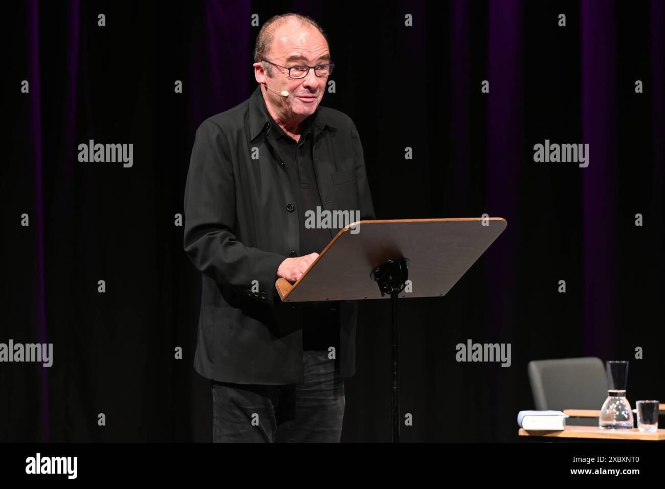 Der österreichische Schriftsteller und politische Essayist Robert Menasse spricht auf der Phil. Köln, ein internationales Festival für Philosophie *** der österreichische Schriftsteller und politische Essayist Robert Menasse spricht beim Phil Cologne, einem internationalen Festival der Philosophie Stockfoto