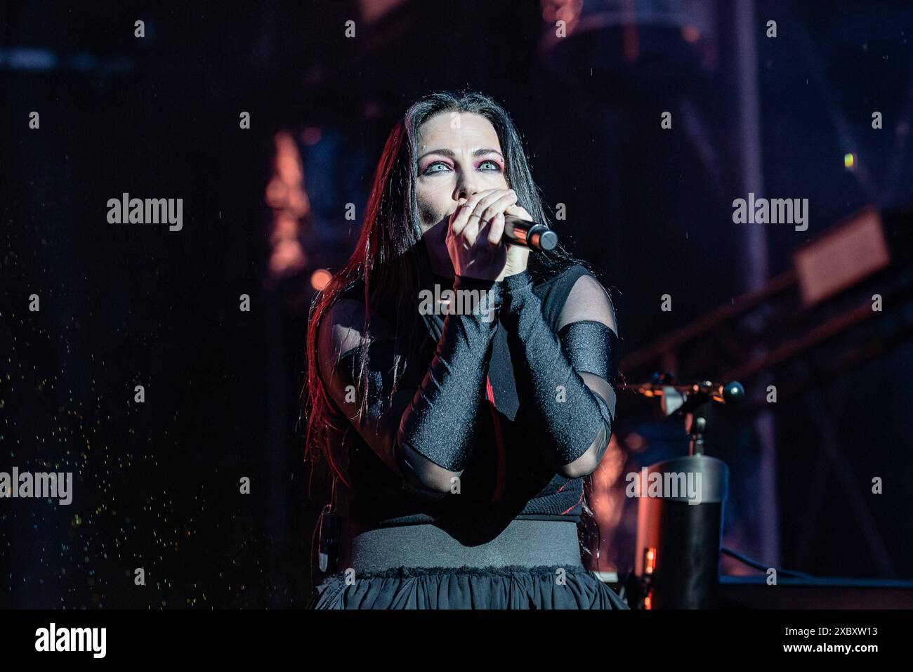 Musikkonzert - Evanescence - The Bitter Truth Amy Lee of Evanescence Mailand Fiera Milano Live Italien Copyright: XMirkoxFava/TSCKx/xLiveMediax LPM 1399966 Stockfoto