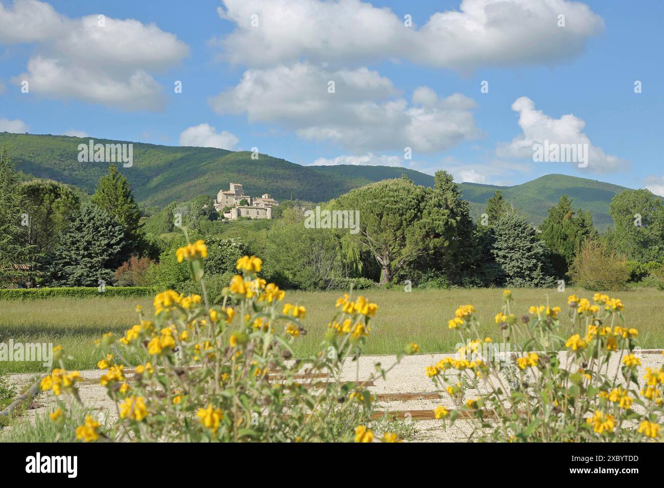 Blick auf Le Poet-Laval, Poet, Drome, Provence, Frankreich Stockfoto