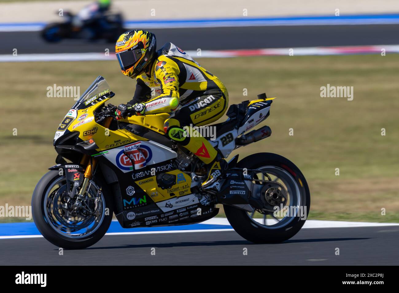 Misano, Italien. Juni 2024. Andrea Iannone (ITA) Ducati Panigale V4R, Team Go Eleven während der FIM Superbike World Championship Pirelli Emilia-Romagna Round auf Misano World Circuit, Misano Adriatico, Italien am 14. Juni 2024 während der SBK - Pirelli Emilia-Romagna Round, World Superbike - SBK Rennen in Misano, Italien, 14. Juni 2024 Credit: Unabhängige Fotoagentur/Alamy Live News Stockfoto