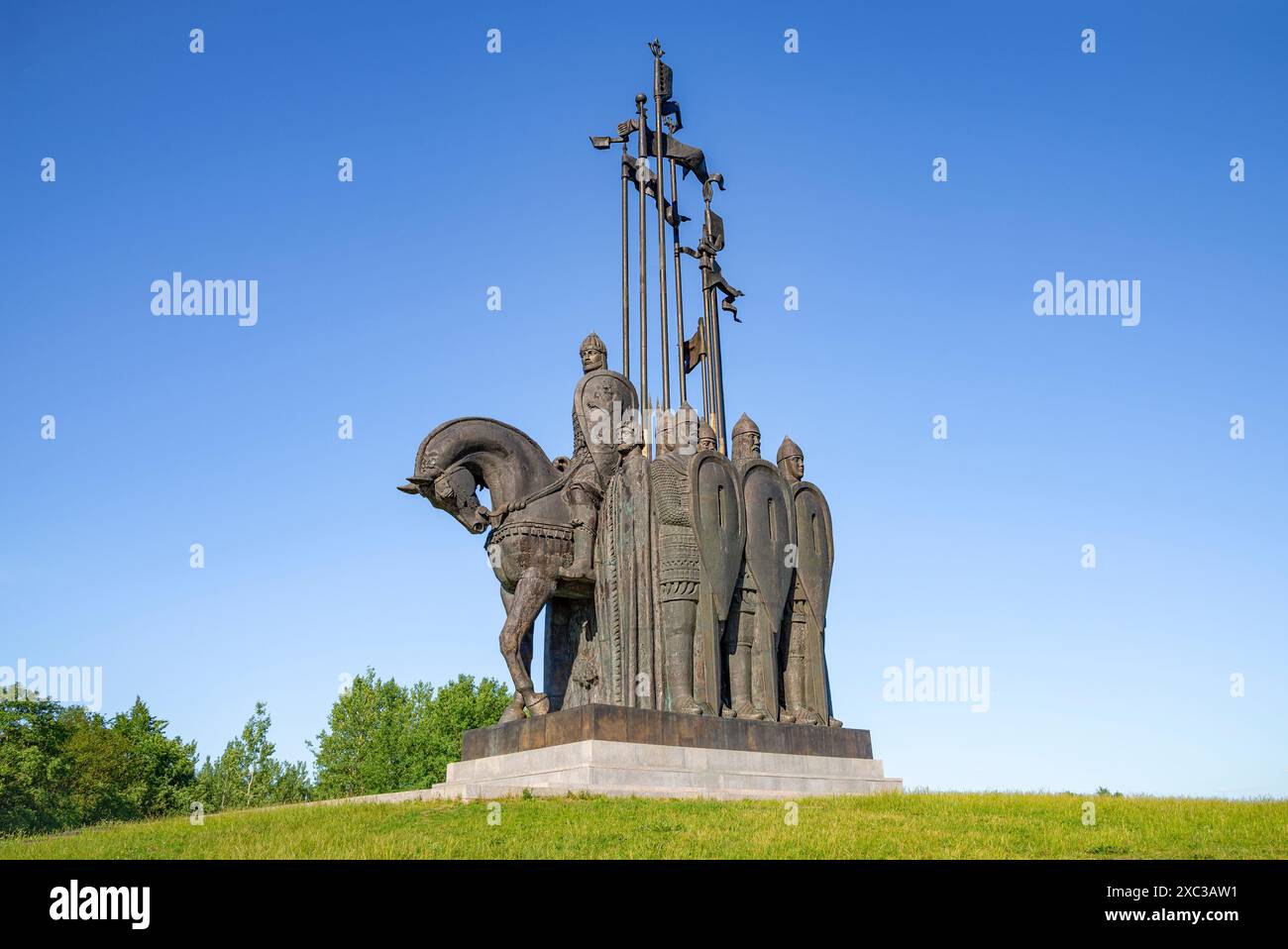 PSKOW, RUSSLAND - 11. JUNI 2024: Das Denkmal "Eisschlacht" auf dem Berg Sokolikha. Pskov, Russland Stockfoto