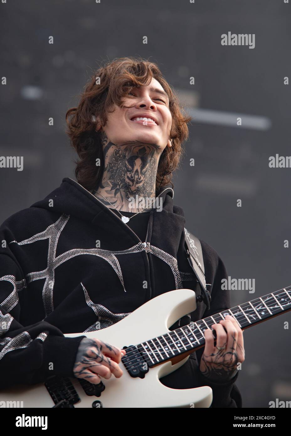 Donington, Großbritannien. Juni 2024. Polyphia erwärmt das Publikum auf der Hauptbühne beim Download Festival. Cristina Massei/Alamy Live News Stockfoto