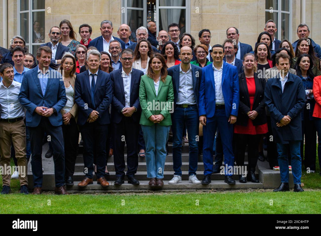 Paris, Frankreich. Juni 2024. Julien Mattia/Le Pictorium - neue Pressekonferenz der Volksfront - 14/06/2024 - France/Ile-de-France (Region)/Paris - Familienfoto der Anti-Rassemblement nationale Koalition auf der Nouveau Front Populaire Pressekonferenz im Maison de la Chimie, Paris, 14. Juni 2024. Quelle: LE PICTORIUM/Alamy Live News Stockfoto