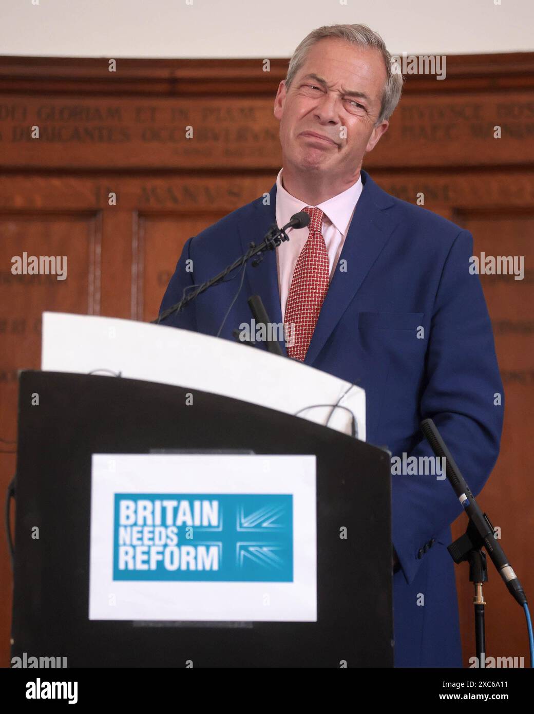 London, Großbritannien. Juni 2024. Image © lizenziert für Parsons Media. 14/06/2024. London, Vereinigtes Königreich. Pressekonferenz Der Reformpartei. Bild von Martyn Wheatley/Parsons Media Nigel Farage & Richard Tice halten eine Pressekonferenz der Reformpartei über den Übergang zwischen der Reform und der Konservativen Partei im Wellington, London. Anrede: andrew parsons/Alamy Live News Stockfoto