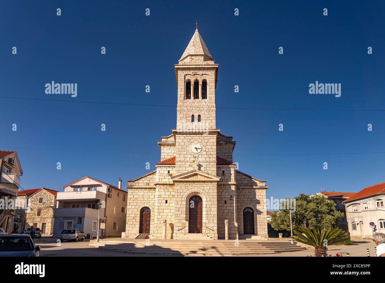 Himmelfahrtskirche Pakostane die Himmelfahrtskirche in Pakostane, Kroatien, Europa Pakostane, Kroatien, Europa *** Himmelfahrtskirche Pakostane die Aszenen Stockfoto