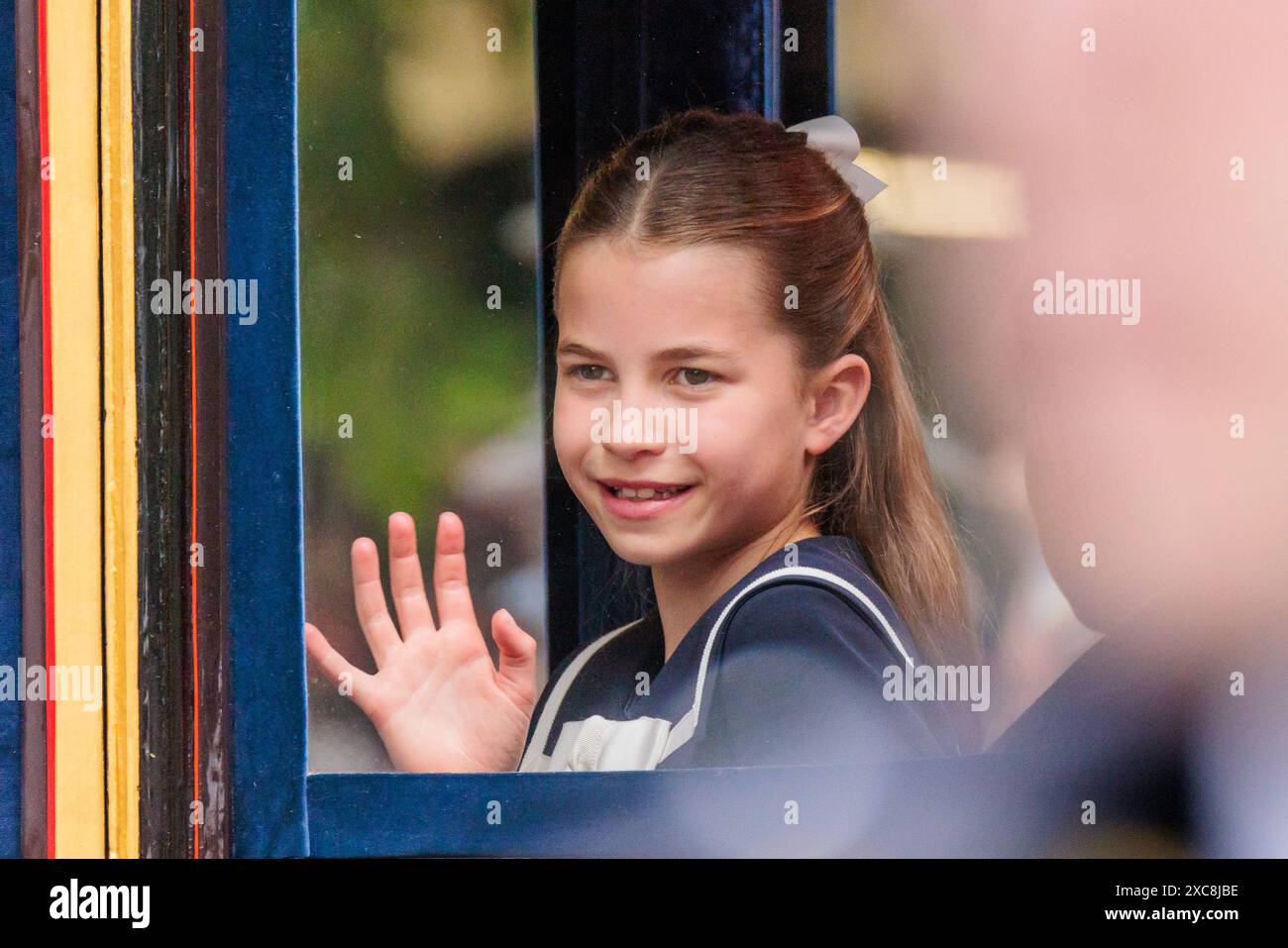 Trooping the Colour, The Kings’s Birthday Parade, London, Großbritannien. Juni 2024. Prinzessin Charlotte, fährt in einer Pferdekutsche entlang der Mall. Quelle: Amanda Rose/Alamy Live News Stockfoto