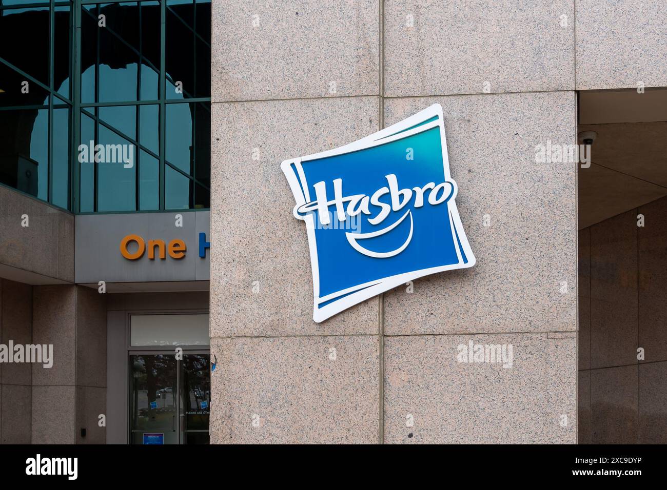 Am 10. November 2023 in einem Hasbro Place in Providence, RI, USA. Stockfoto
