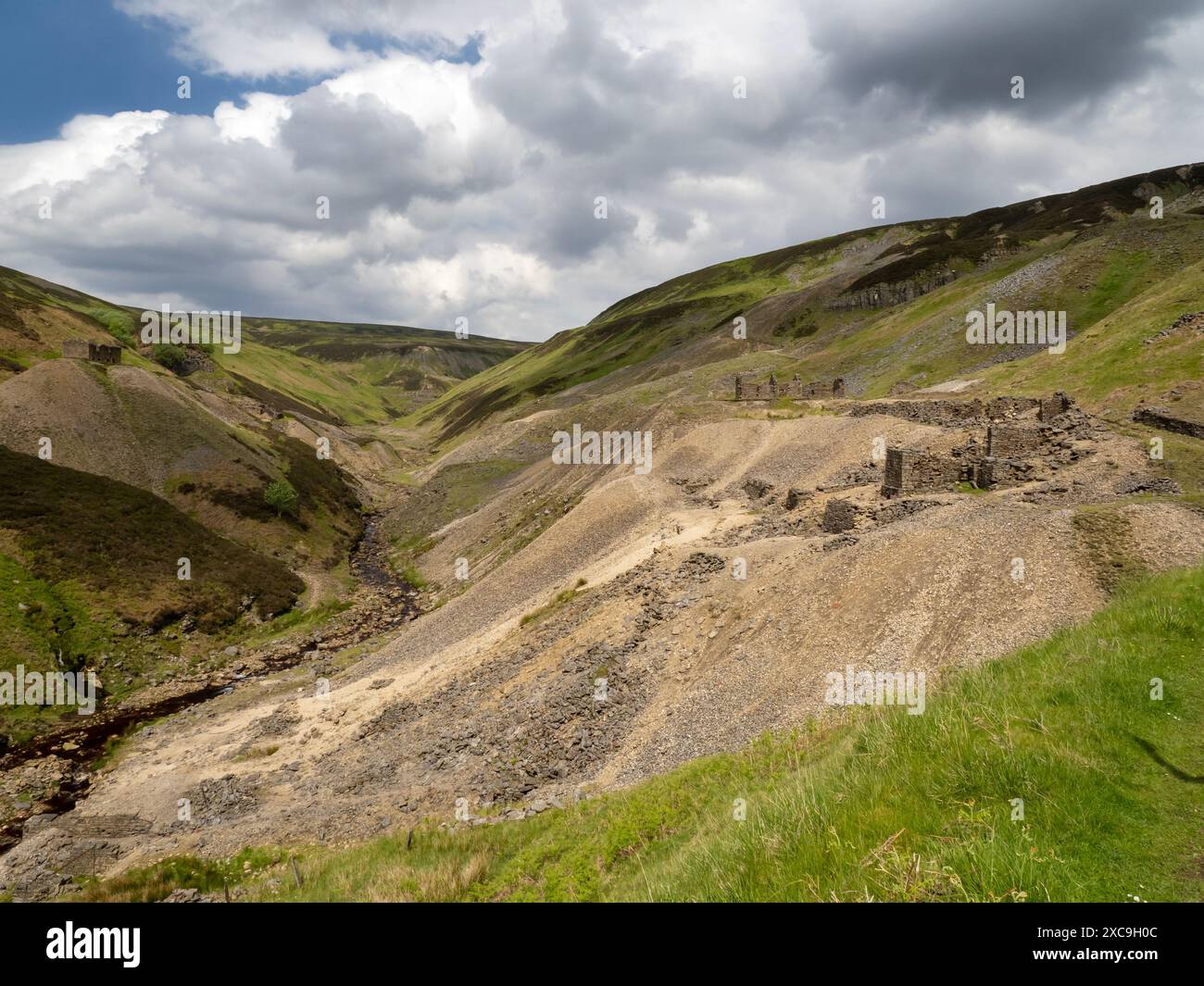 Alte Bleiminen in Gunnerside Gill, Swaledale, Yorkshire Dales, Großbritannien. Stockfoto