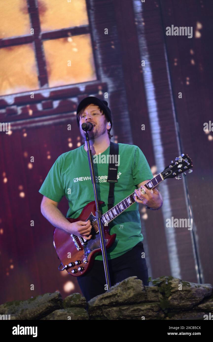 Donington, Großbritannien. Juni 2024. Fall Out Boy Headline Main Stage am Samstag beim Download Festival. Quelle: Cristina Massei/Alamy Live News Stockfoto