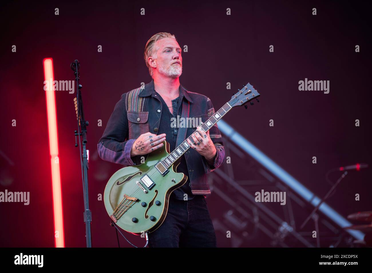Die amerikanische Rockband Queens of the Stone Age trat beim Rock im Park Festival in Nürnberg auf. Stockfoto