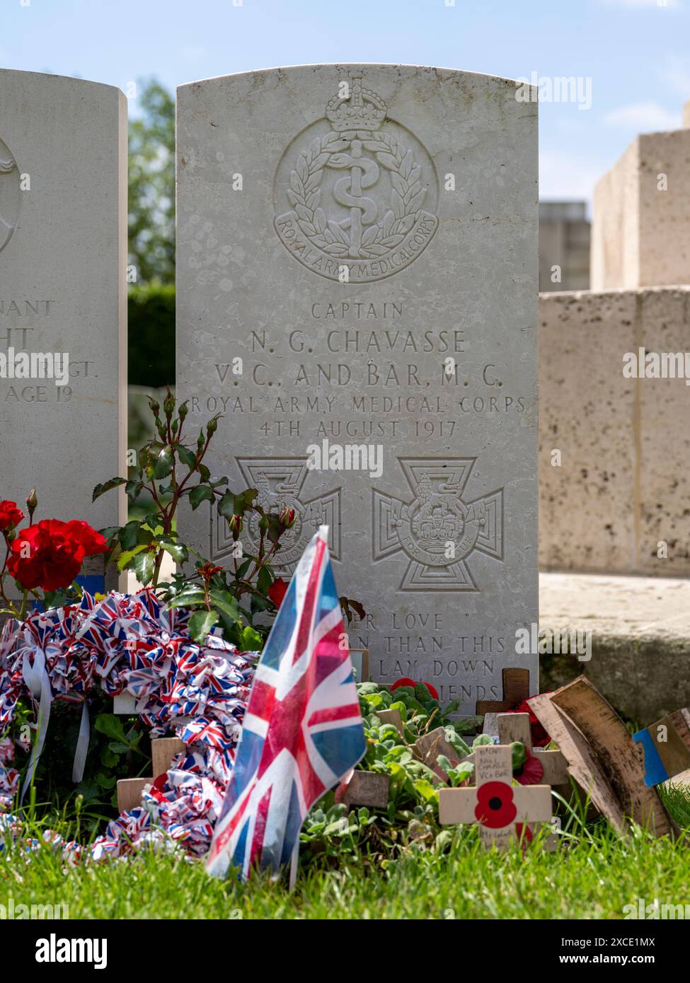 Grab von Captain Noel G. Chavasse V.C. & Bar, M.C., auf dem Brandhoek New Military Cemetery Stockfoto