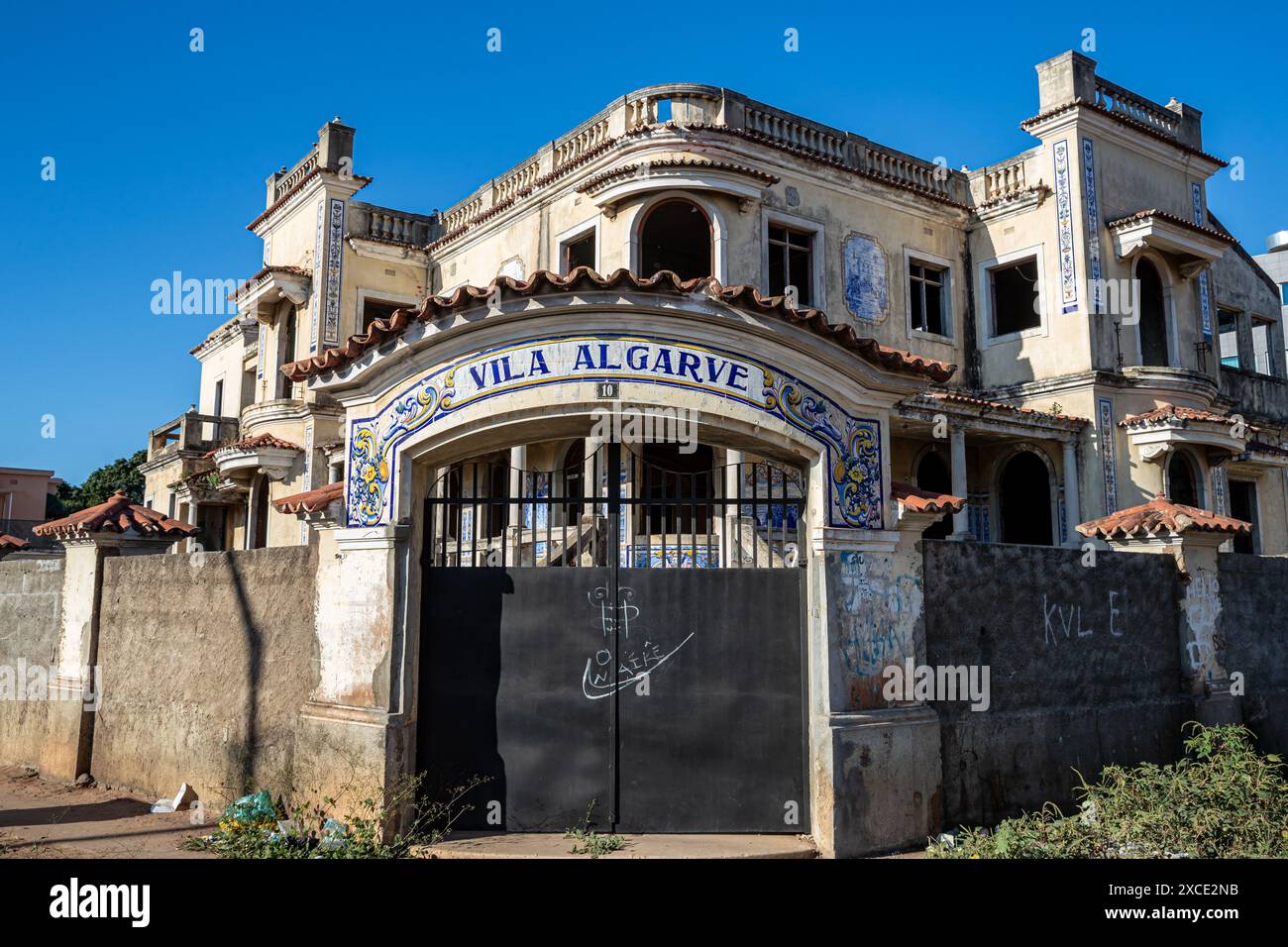 Mosambik, Maputo, Maputo Cidade, Ruinen von Vila Algarve, ehemaliges Hauptquartier der Geheimpolizei Stockfoto