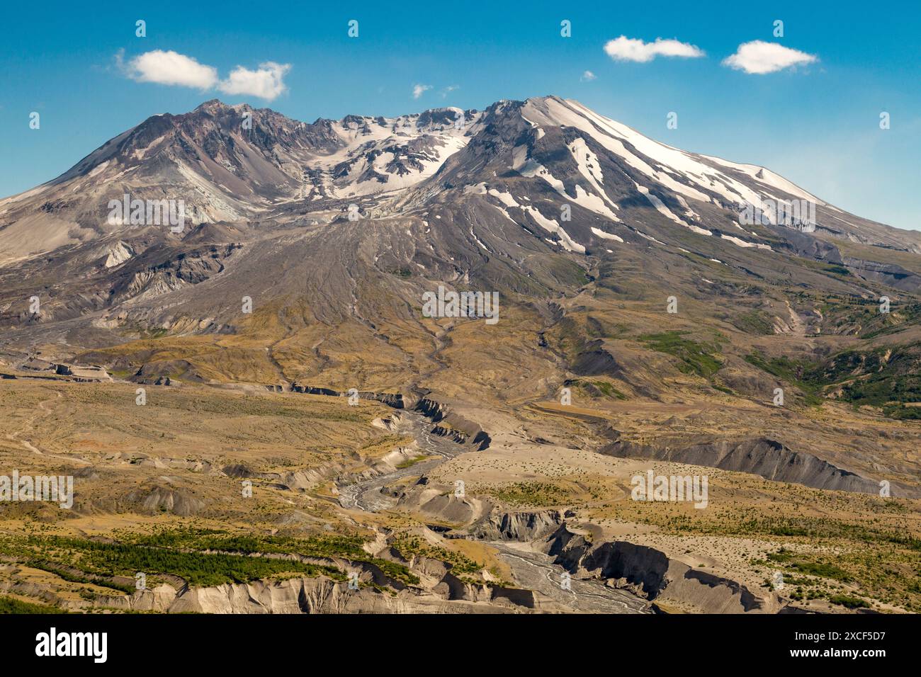 Nordamerika, Bundesstaat Washington, Pazifischer Nordwesten, Skamania County. Mount St. Helens oder Louwala-Clough ist ein aktiver Stratovulkan. Stockfoto