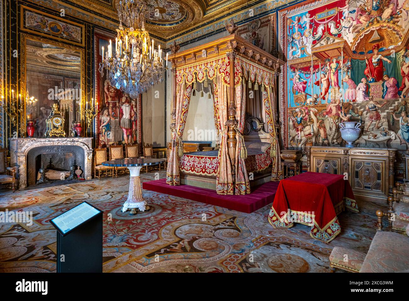 SCHLAFZIMMER (1660) ANNE OF AUSTRIA (1601-1666) CHATEAU DE FONTAINEBLEAU (1137 UND 1528-1609) FONTAINEBLEAU FRANKREICH Stockfoto